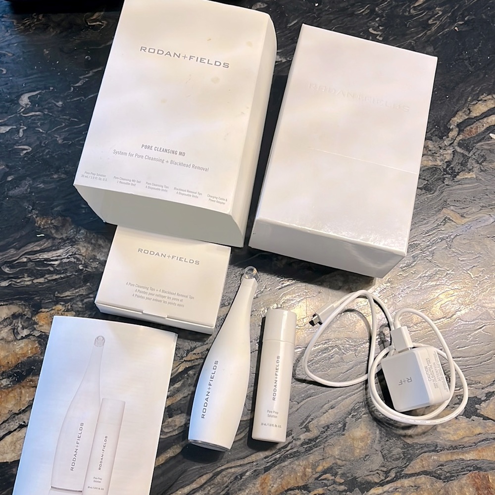 Rodan + Fields Pore Cleansing MD